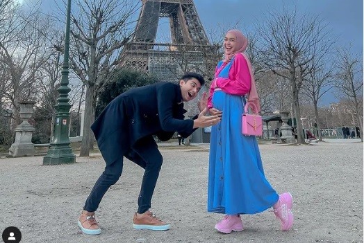 Artis Lebaran Pertama Kali Bareng Suami. (Foto: Instagram)