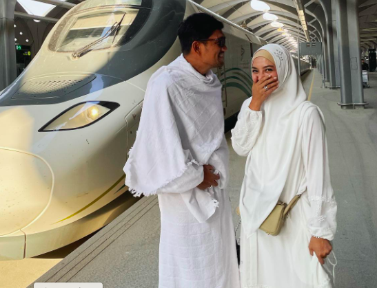 Screen Shot 2022 04 24 At 06 57 11 Artis yang Melaksanakan Umroh Menjelang Bulan Suci Ramadhan 2022. (Foto: Instagram)