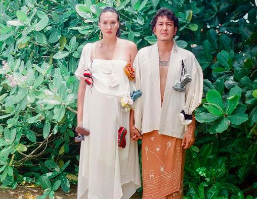 Screen Shot 2022 04 25 At 14 48 19 Artis Ganteng Menikah dengan Wanita Lebih Tua. (foto: Instagram)