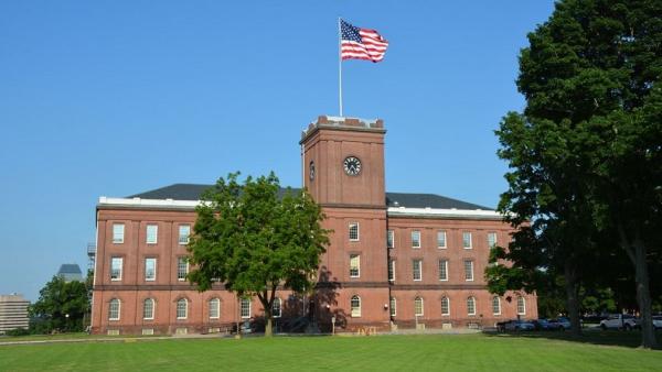Gudang senjata terbesar di dunia, salah satunya Springfield Armory. (Foto: NPS Photo)