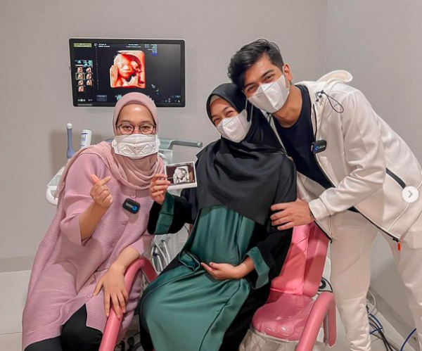 Screen Shot 2022 05 02 At 07 33 50 Artis yang Pertama Kali Merayakan Idulfitri 2022. (Foto: instagram)