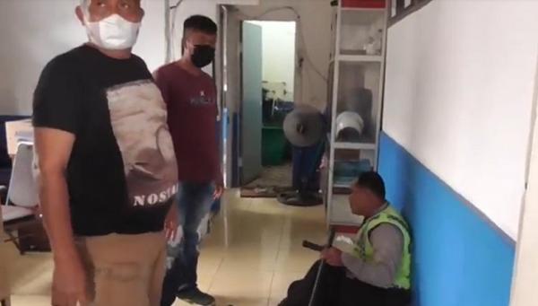 Polisi Gadungan Diamankan Polisi gadungan diamankan di Medan. (Foto: iNews/Ahmad Ridwan Nasution)