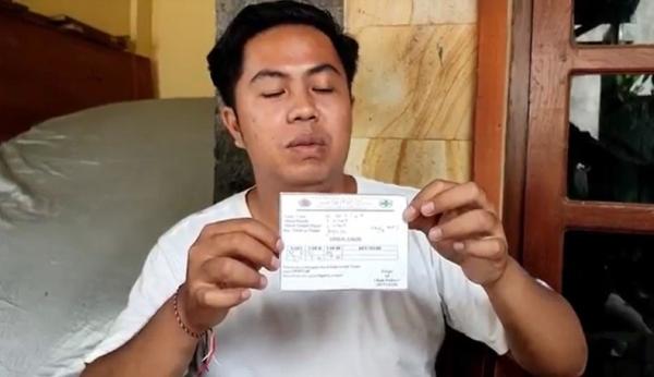 Kadek Edi Kadek Edi Darmawan nyaris menjadi korban anjing rabies. (Foto: iNews/Pande Wismaya)