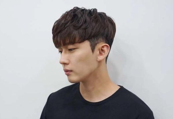 Model rambut pria yang tren saat ini. (Foto: istw)