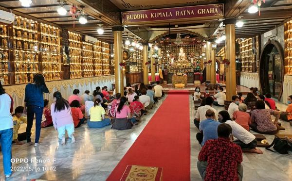 waisak di vihara cilincing Vihara Lalitavistara di Cilincing, Jakarta Utara. (Foto: MPI/Carlos Roy Fajarta)