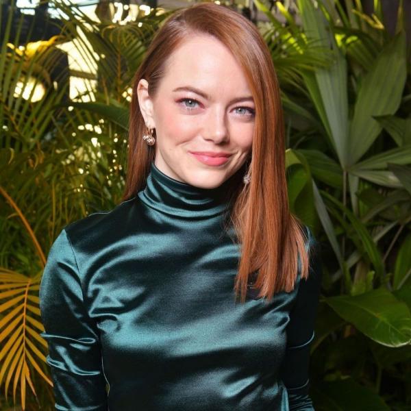 Emma Stone Artis Cantik Hollywood yang Mempunyai Mata Indah. (foto: Instagram)