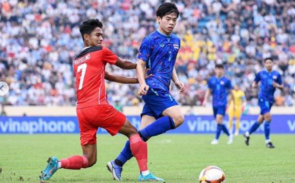 Indonesia Vs Thailand Timnas Indonesia U-23 mendominasi jalannya babak pertama melawan Thailand di semifinal SEA Games 2021, Kamis (19/5/2022). Tapi kedudukan masih sama kuat 0-0. (Foto: Instagram/Changsuek)