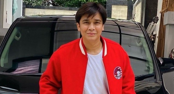Artis Pernah Jadi Sopir. (Foto: Instagram)