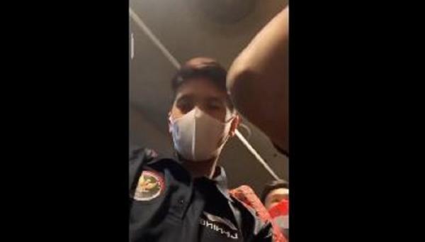 Tangkapan layar video viral pebulutangkis Yeremia Rambitan saat berkomentar kotor.