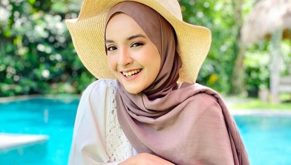 Nabila Ishma Nabila Ishma, kekasih Emmeril Kahn Mumtadz. (Foto: Instagram Nabila Ishma)