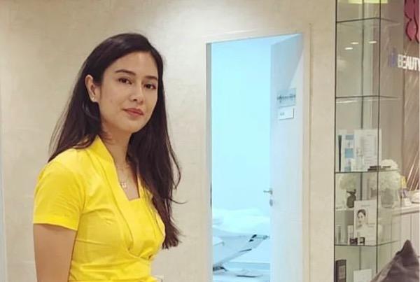  Artis Berprestasi Lulus Kuliah Cumlaude, Dian Sastrowardoyo. (Foto: IG)