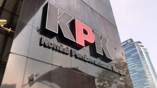 Kasus Bupati Ponorogo, KPK Temukan Senjata Api saat Penggeledahan