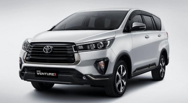 Kijang Innova Venturer