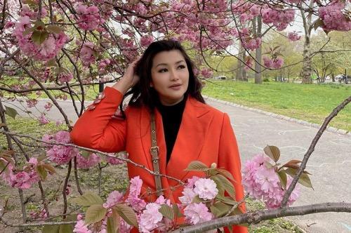Fitri Carlina, artis menikah dengan pilot. (Foto: IG)