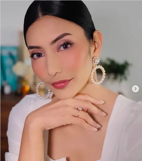 Screen Shot 2022 06 12 At 14 02 15 Deretan artis cantik mengaku suka makan jengkol. (foto: instagram)