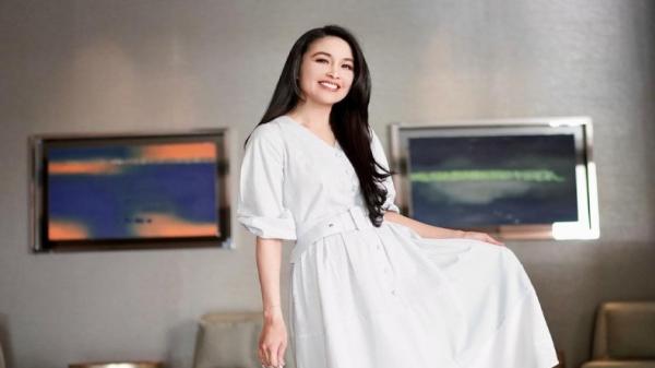 Artis punya nama terpanjang, Sandra Dewi (Foto: Instagram @sandradewi)