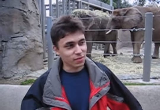jawed karim Jawed Karim, orang pertama yang mengunggah video di YouTube. Foto: IG Jawed Karim