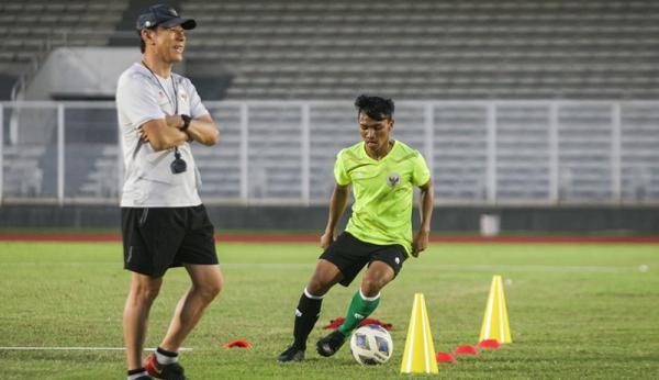 Timnas Italia U-19 lolos ke Piala Dunia U-20 2023 di Indonesia. Pencapaian ini sedikit mengobati luka Gli Azzurri senior yang gagal mentas di Piala Dunia 2022. (Foto: Twitter/@Azzurri_En)
