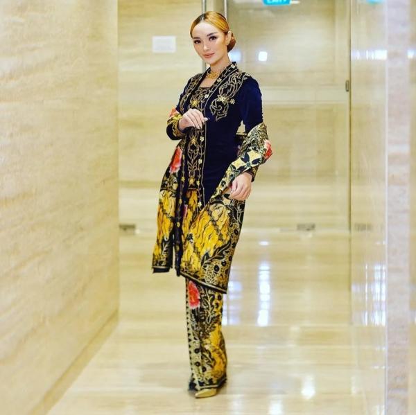 Artis Cantik yang Punya Nama Panggung Beda Jauh dengan Aslinya. (Foto: Instagram)