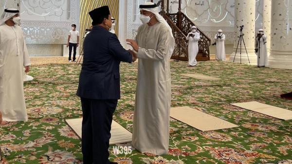 Menhan Prabowo bersama Presiden UEA MBZ Menhan Prabowo bersama Presiden UEA MBZ (dok. Kemhan)