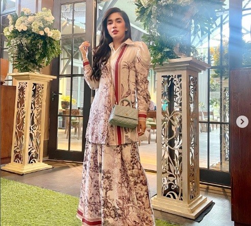 Artis Naik Haji. (Foto: Instagram)