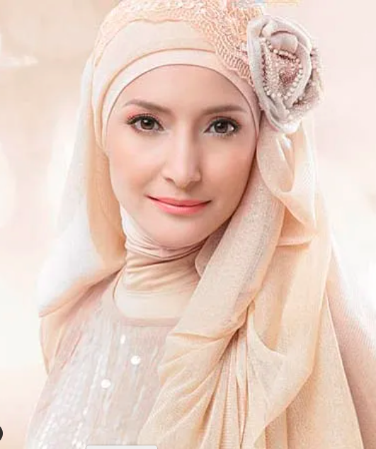 Artis Naik Haji Lebih dari Satu Kali (Foto: instagram)