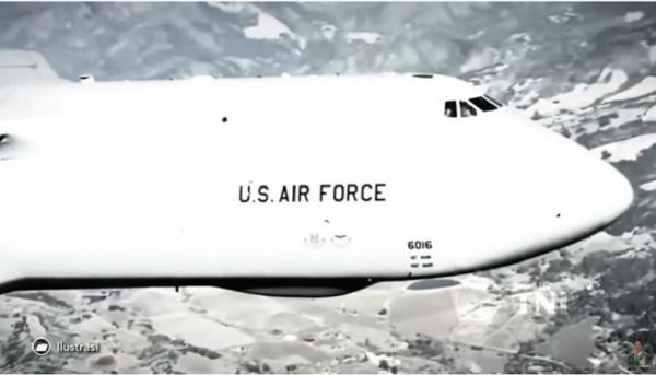 pesawat amerika Ilustrasi pesawat C 5 Galaxy masuk wilayah RI. (Foto tangkapan layar).