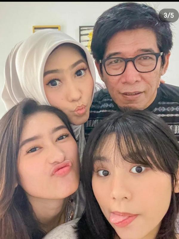 Screenshot 20220714 133243 Instagram Paras Cantik Anak Komedian Terkenal yang Jarang Tersorot Media. (Foto: instagram)