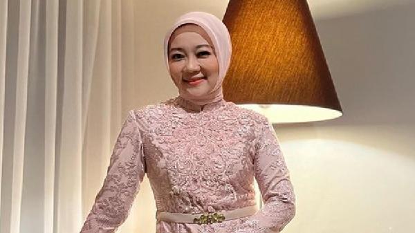 Atalia Praratya - Istri Gubernur Jawa Barat Atalia Praratya - Istri Gubernur Jawa Barat (Foto: Instagram)