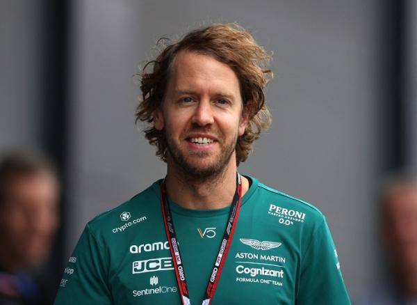 Sebastian Vettel dianggap cocok menggantikan Lewis Hamilton di Mercedes. (Foto: REUTERS)