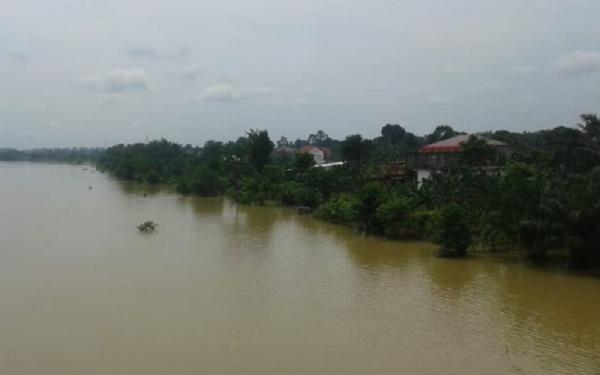 Sungai Batanghari Sungai Batanghari yang melintasi dua provinsi yakni Sumatera Barat dan Jambi. (Foto: Istimewa)