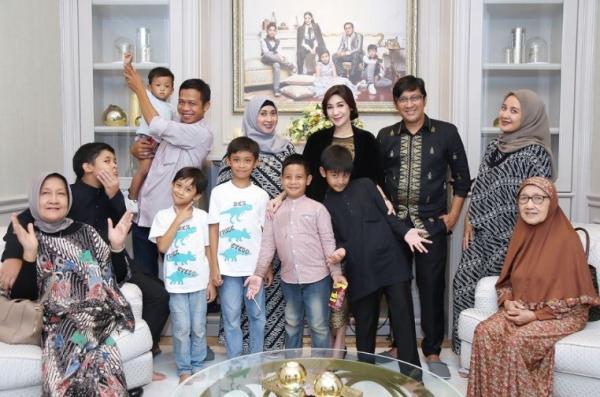 Andre Taulany Artis Punya Rumah Mirip Istana. (foto: Instagram)