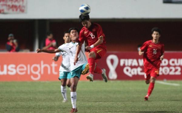 Indonesia Vs Vietnam Timnas Indonesia melawan Vietnam pada babak pertama final Piala AFF U-16 2022 di Stadion Maguwoharjo, Jumat (12/8/2022) malam. (Foto: Zingnews)