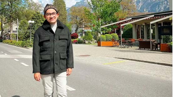 Ruben Onsu Artis Pernah Bekerja sebagai OB. (Fotografer)