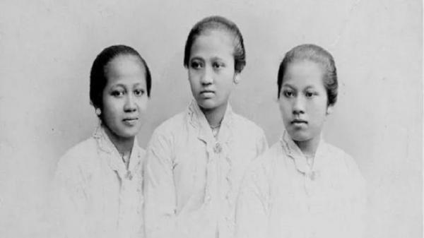 Biografi Pahlawan Nasional R.A Kartini, Pejuang Emansipasi Wanita
