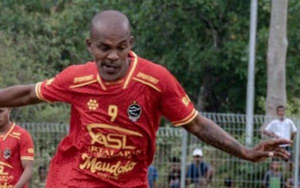 Ada 2 pemain Timor Leste yang warnai sepak bola Indonesia. Salah satunya pernah angkat piala di Vietnam. (Foto: Instragram Miro Baldo Bento)