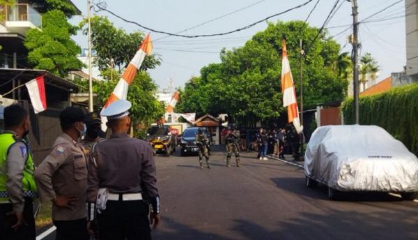 Rekonstruksi 2 Brimob Jaga Rumah Ferdy Sambo Jelang Rekonstruksi Ulang Kasus Pembunuhan Brigadir J