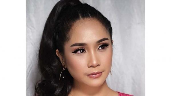 Nagita Slavina Artis Pernah Jadi Guru. (foto: Instagram)