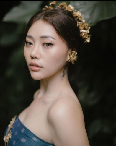 Artis Beragama Buddha yang Sering Disangka Muslim. (foto: Instagram)