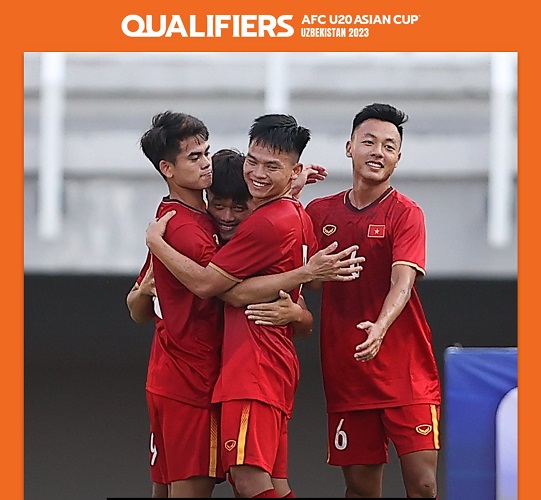 Vietnam vs Hong Kong Vietnam U-19 tampil beringas di laga perdana Kualifikasi Piala Asia U-20 2023. Golden Star Muda pesta gol 5-1 ke gawang Hong Kong. (foto: Twitter/Afcasiancup).