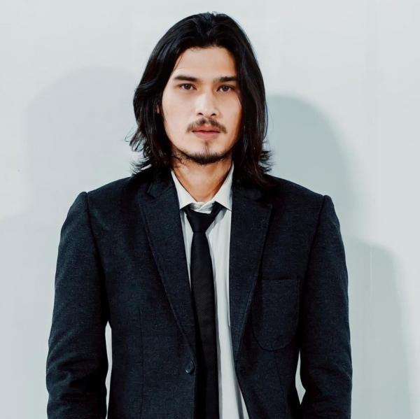 Screenshot 20220919 065551 Instagram Artis dengan rambut gondrong. (Foto: instagram)