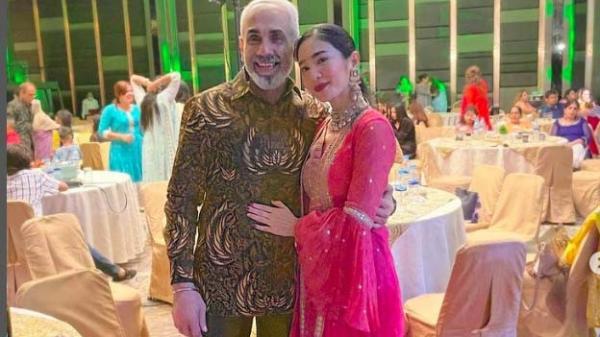 Artis Cantik Menikah dengan Pria Lebih Tua. (Foto: Instagram)