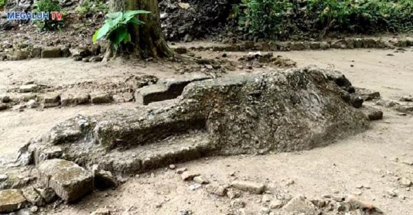 Candi 1