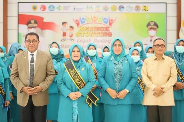 Bupati Edi berharap agar Duta Faduli Stunting dapat mengawal dan memotori agenda-agenda stunting di Kabupaten Halmahera Tengah. (Foto: dok Pemkab Halmahera Tengah)&nbsp;