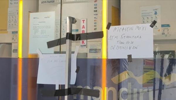 bobol ATM TKP ATM yang hendak dibobol oknum TNI di Sidoarjo. (Foto: iNews.id/Pramono Putra).
