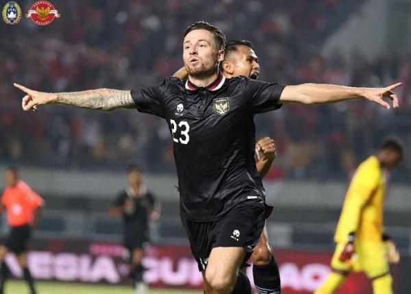 Gelandang Timnas Indonesia, Marc Klok Gelandang Timnas Indonesia, Marc Klok merayakan gol ke gawang Curacao dalam laga uji coba FIFA Matchday di Stadion Gelora Bandung Lautan Api, Bandung, Jawa Barat, Sabtu (24/9/2022). (Foto: Instagram/@pssi)