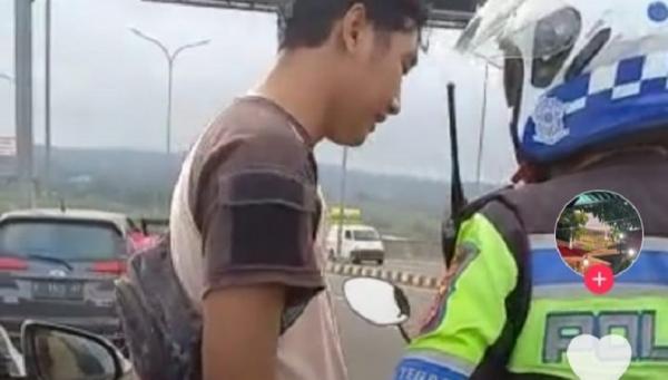 viral Video anggota kepolisan marah-marah kepada pengendara mobil di Tol Bogor-Ciawi-Sukabumi (Bocimi) viral di media sosial. (Foto IST).