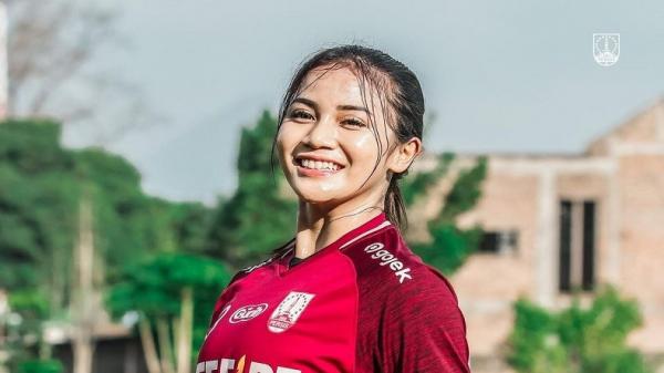 Pemain Timnas Putri Indonesia yang Cantik Jelita, Shafira Eka Putri (Foto: Instagram/Shafira Eka Putri) Pemain Timnas Putri Indonesia yang Cantik Jelita, Shafira Eka Putri (Foto: Instagram/Shafira Eka Putri)