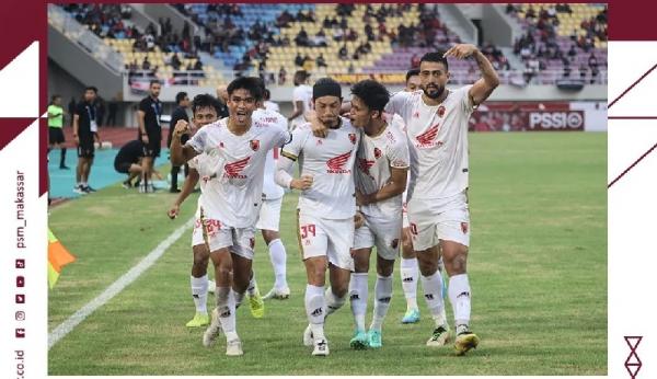 Persis Vs Psm Makassar Persis Solo gagal memaksimalkan laga kadang saat berjumpa PSM Makassar di lanjutan Liga 1 2022-2023. Persis harus puas dengan hasil imbang 1-1 melawan PSM. (foto: PSM Makassar).