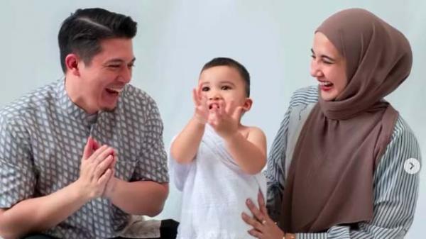 Irwansyah Artis Indonesia Dicap Playboy Ternyata Sayang Keluarga. (Foto: Instagram)